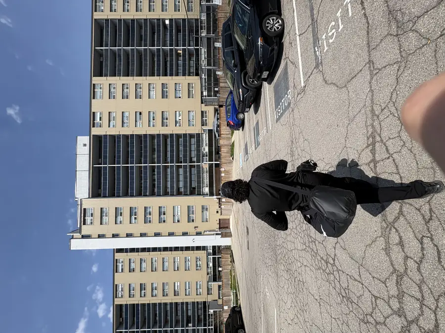 Ridge Pest Control technician arriving at commercial property